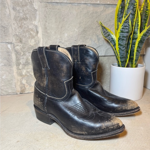 💕 FRYE Billy Short Distressed Women’s Black Leather Biker Boots Size 7.5 B - Picture 6 of 11